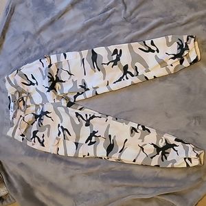 Blue Savvy: Pink Camouflaged Cargo-like  Pants